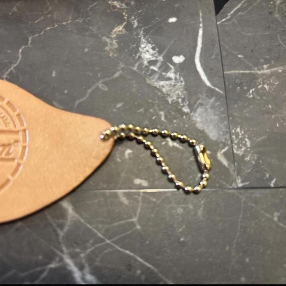 Just Don x Air Jordan Tan Leather Wings Hangtag Keychain Vachetta Tan Gold Chain - Picture 4 of 5